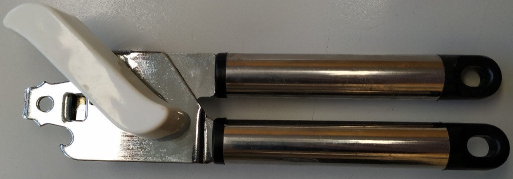 Te Koop: Een blikopener.  , Overige typen, Ophalen of Verzenden, Zo goed als nieuw, Metaal