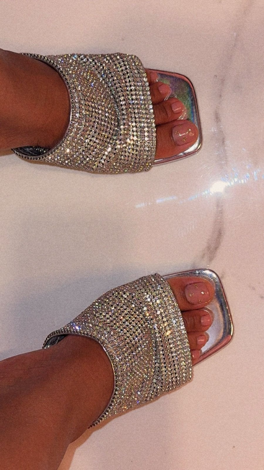 Nieuwe glitter slipper hakjes maat 41, Verzenden, Nieuw, Overige kleuren, Slippers