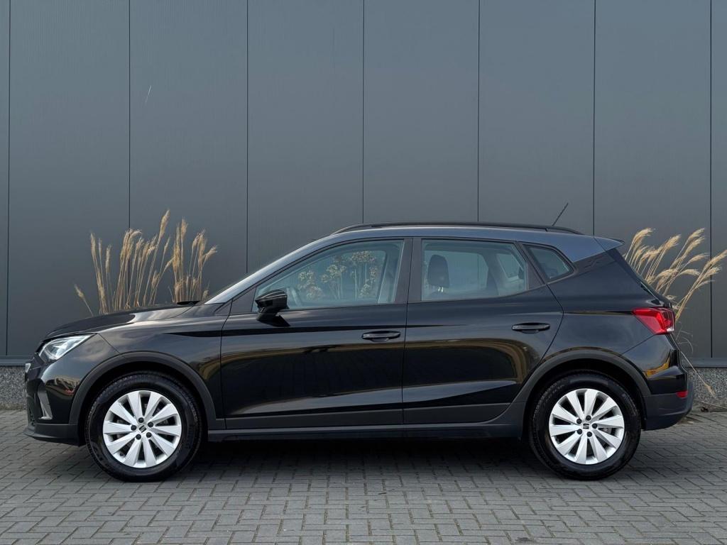 SEAT Arona 1.0 TSI Style DSG APPLE CARPLAY PDC LED SPORTVELG, Auto's, Seat, Automaat, Stof, Gebruikt, Arona