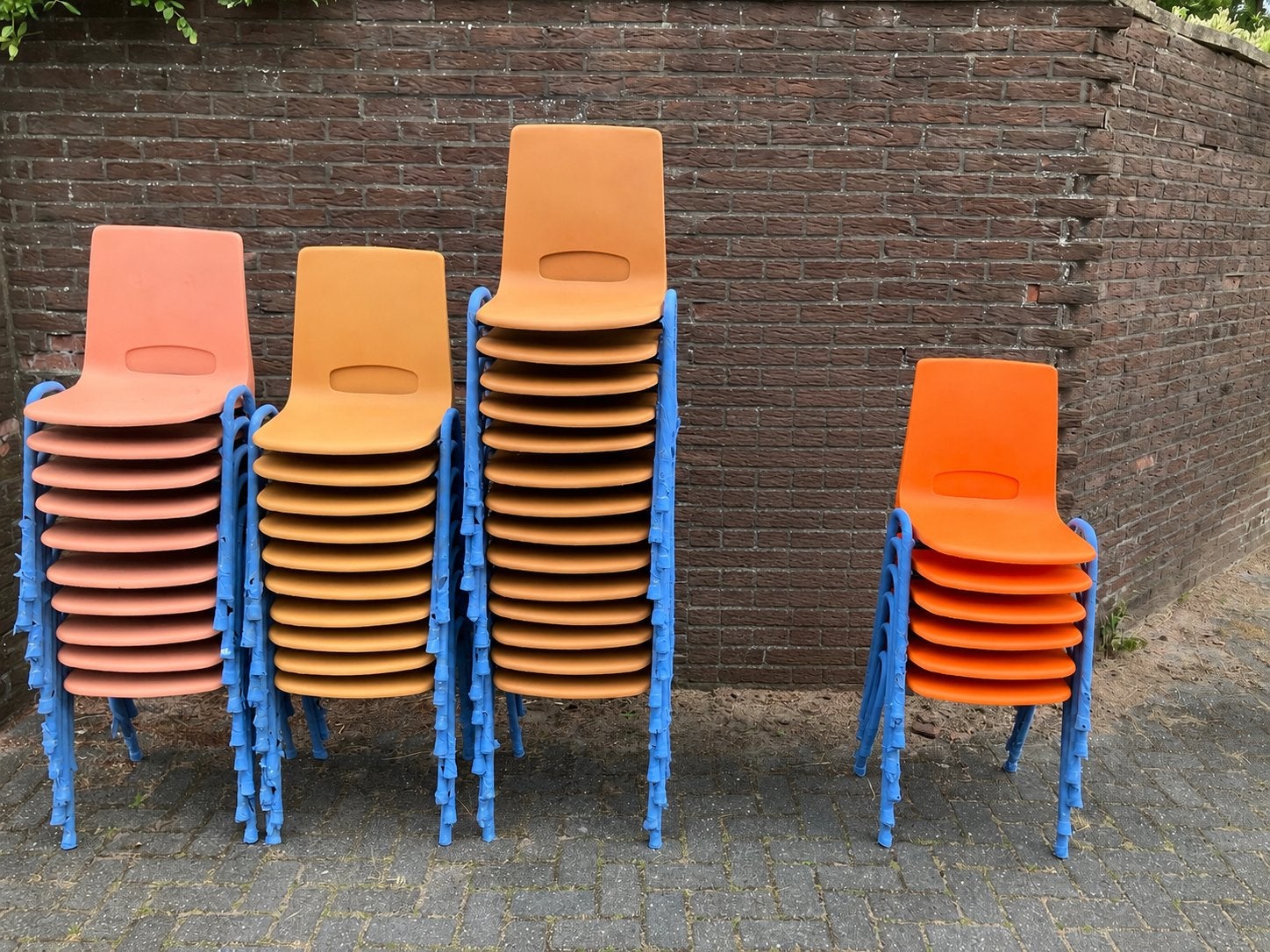 Nieuwe stapelstoelen kuipstoelen kantinestoelen pastelkleur, Ophalen, Nieuw, Metaal, Vijf, Zes of meer stoelen