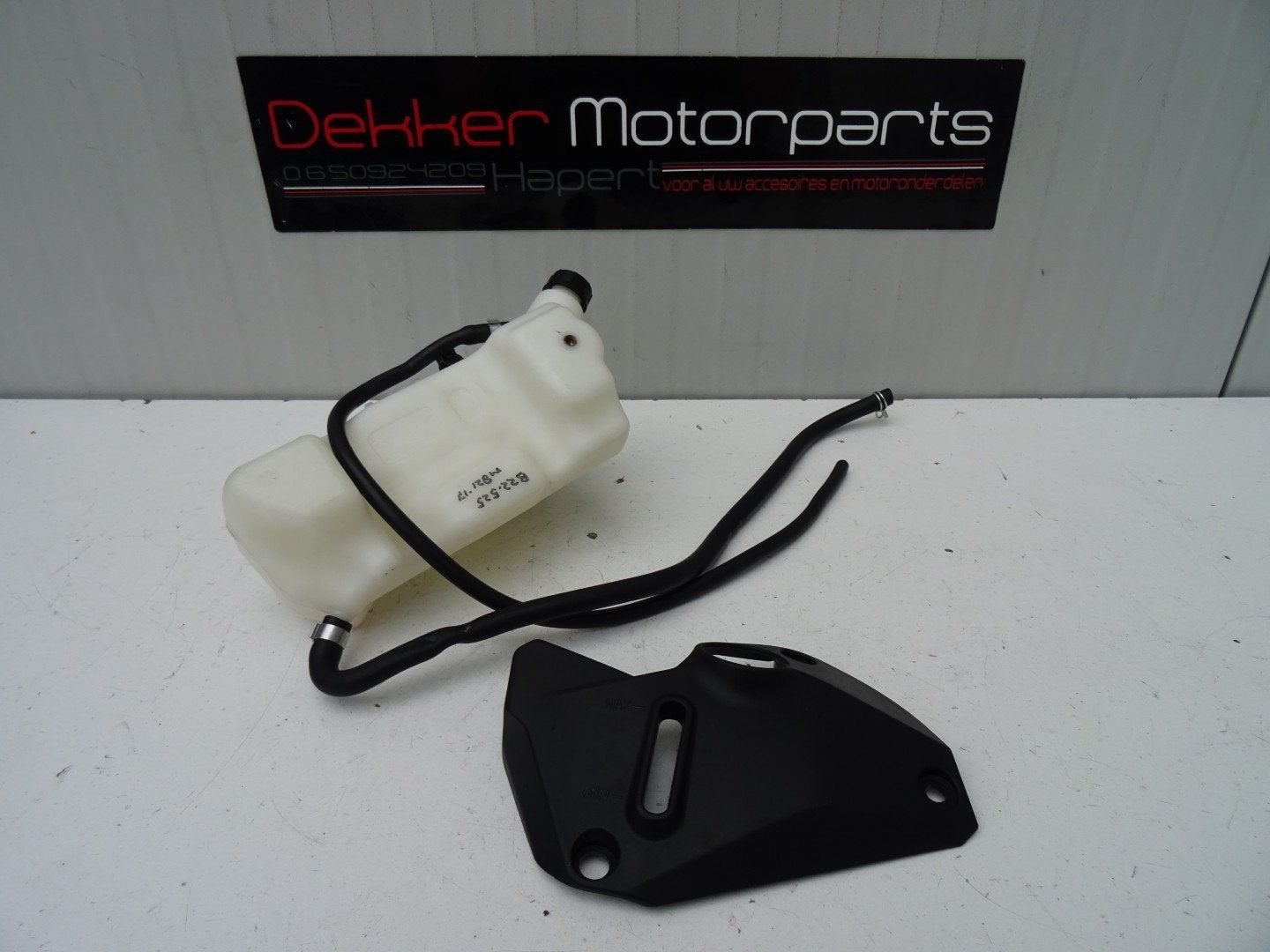Koelvloeistof / Water Reservoir Ducati Monster 821 2018-2021, Motoren, Onderdelen | Ducati, Gebruikt, -, -, Ophalen of Verzenden