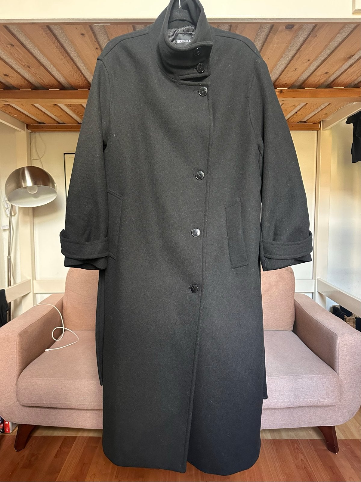 Bershka Zwarte Wollen Pencil Coat Maat M, Kleding | Dames, Ophalen of Verzenden, Gedragen, Maat 38/40 (M), Zwart