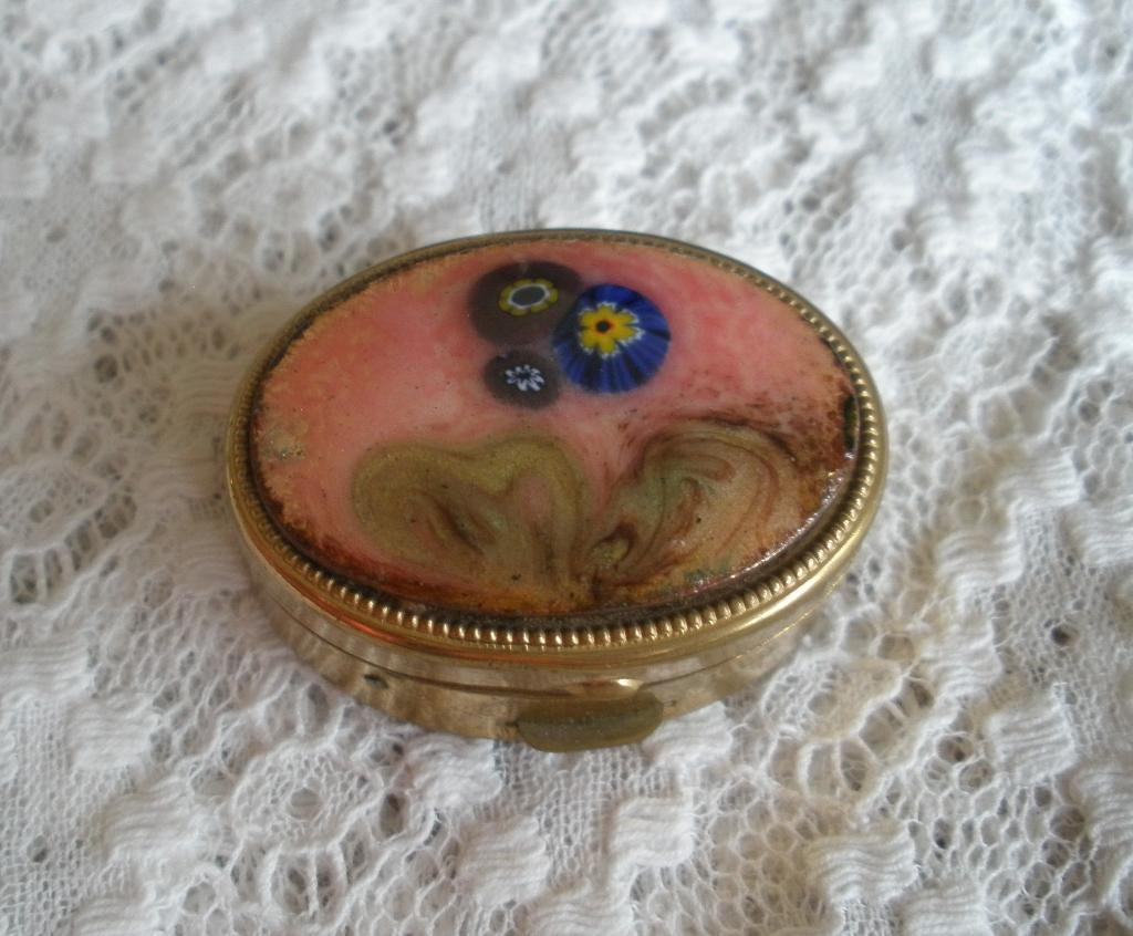 Vintage pillendoosje, Ophalen of Verzenden