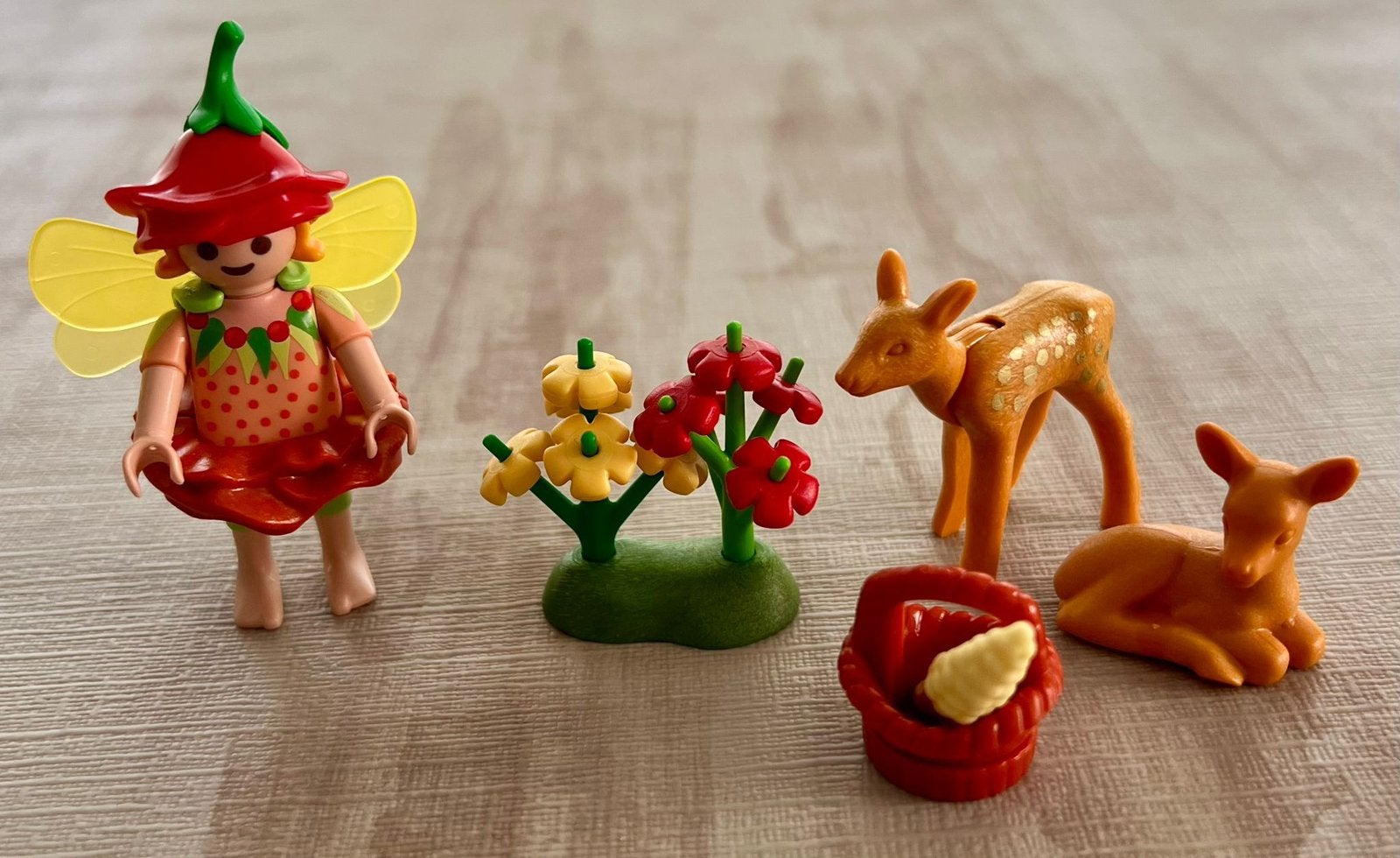 Playmobil Elfje met hertenkalfjes 9141 te koop zgan, Ophalen of Verzenden, Zo goed als nieuw, Complete set