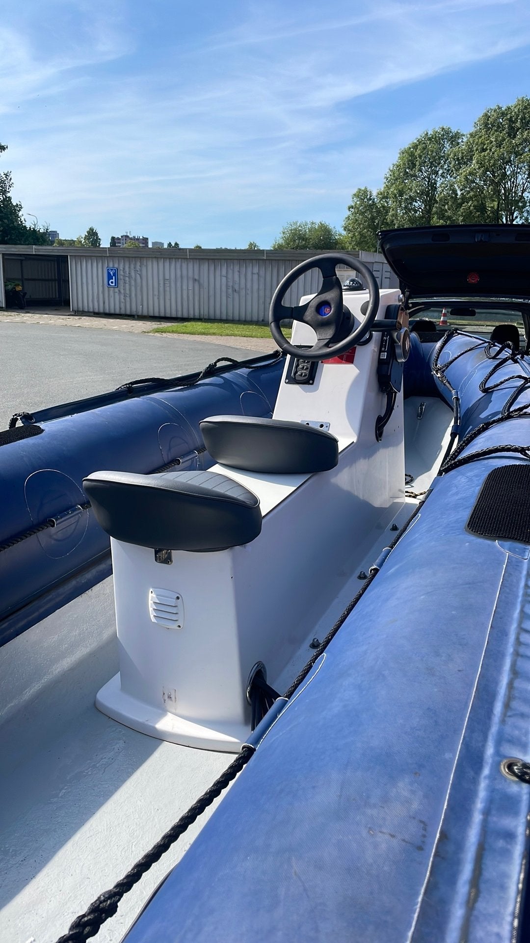 Duarry Rib met trailer ex politieboot met 15 pk suzuki, Watersport en Boten, Ophalen, Zo goed als nieuw, Overige brandstoffen