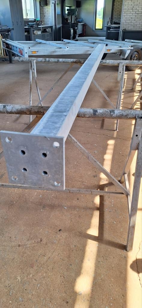 Stalen kokers 100x100x3 lang 3020 of 3200 gegalvaniseerd, Ophalen of Verzenden, Nieuw, 250 cm of meer, Palen