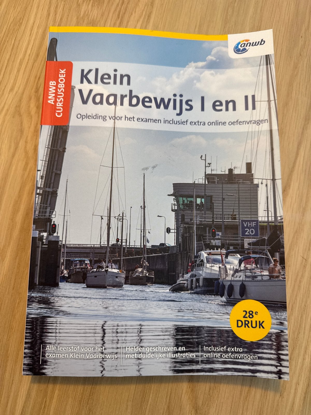 ANWB Klein Vaarbewijs 1 en 2 - 28e druk - Nieuw, Boeken, Ophalen, Nieuw, Overige niveaus