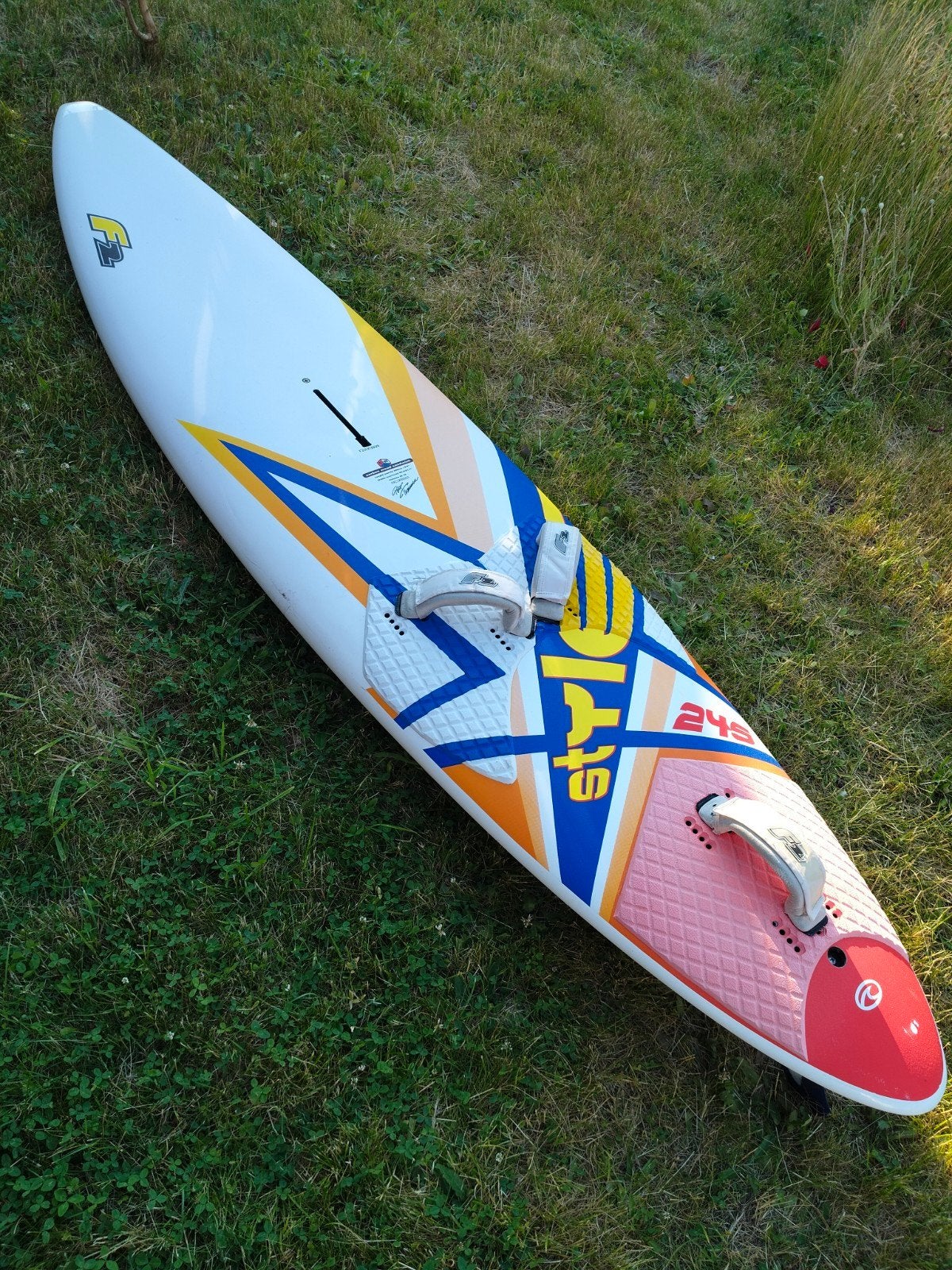 F2 Style 245 Windsurfplank - Carbon Wood Sandwich, Watersport en Boten, Ophalen, Gebruikt, Minder dan 250 cm, F2