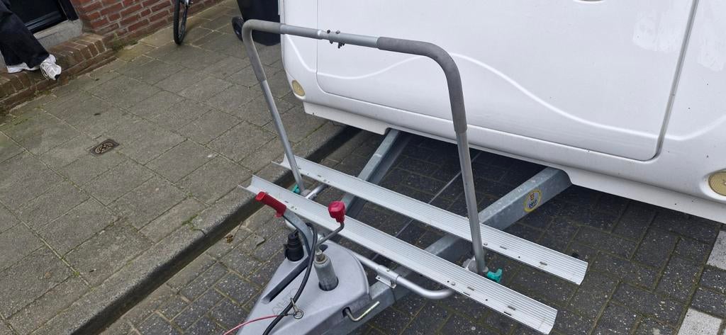 Fietsendrager voor dissel, Ophalen, Zo goed als nieuw