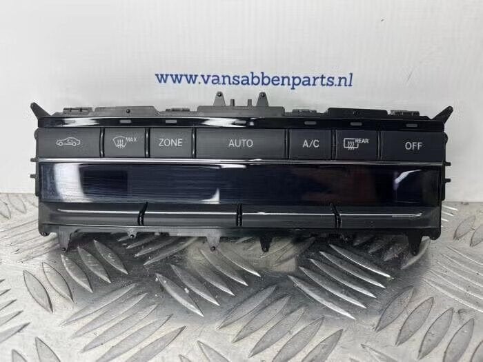 Kachel Bedieningspaneel van een Mercedes E-Klasse, Ophalen of Verzenden, Gebruikt