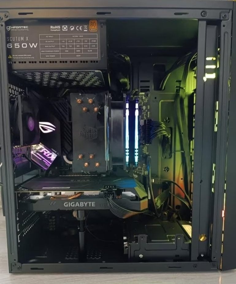 Gaming PC - i5-10600KF, GTX1660 6GB OC, M.2 2TB. 16GB, Win11, Zelf gebouwde pc, Virtual Reality, Ophalen of Verzenden, Zo goed als nieuw