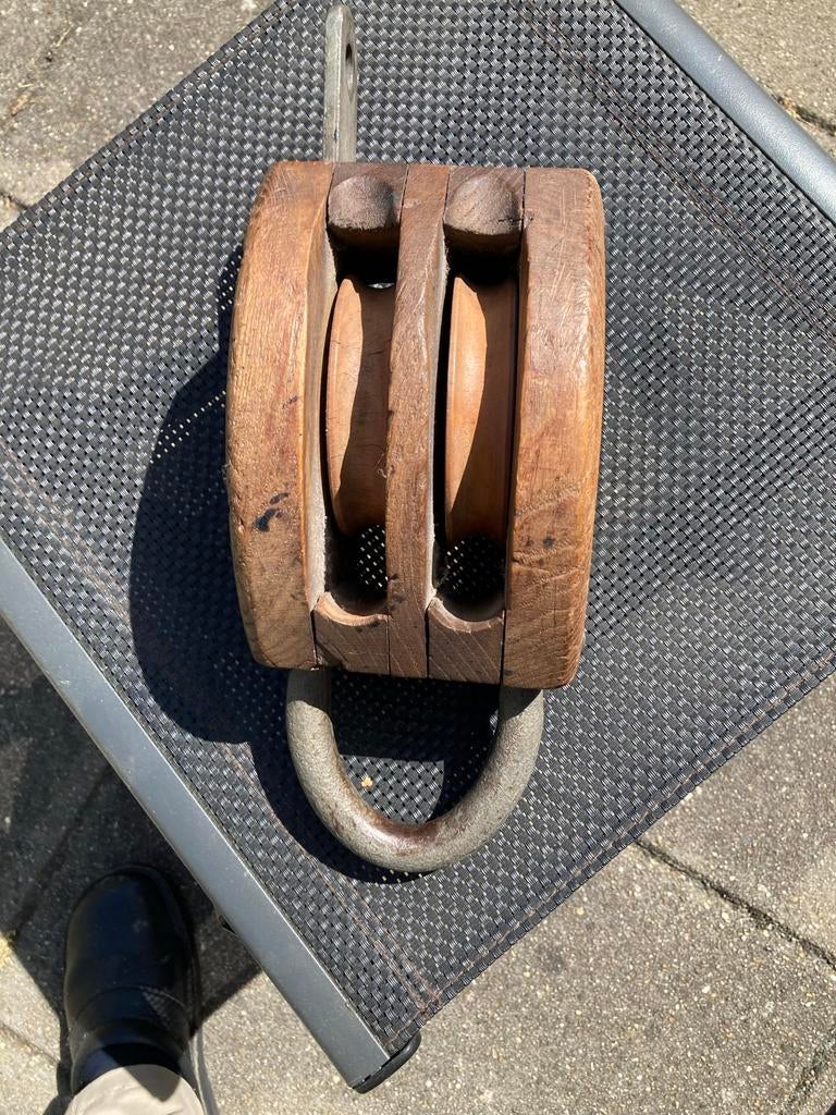 Prachtig antiek houten hijsblok - Vrij van houtworm, Ophalen