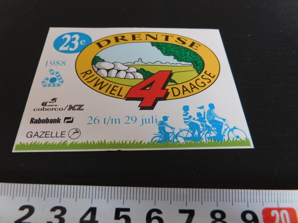 sticker 23e Drentse Rijwiel Vierdaagse 1988 Gazelle Rabobank, Ophalen of Verzenden, Zo goed als nieuw