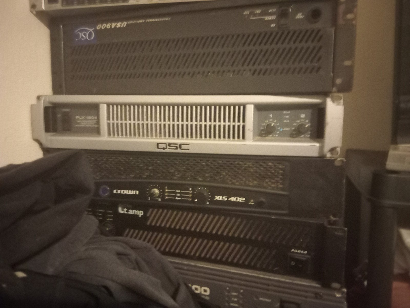 QSC USA900, QSC PLX 1804, Crown XLS 402 Versterkers, Ophalen of Verzenden, Gebruikt