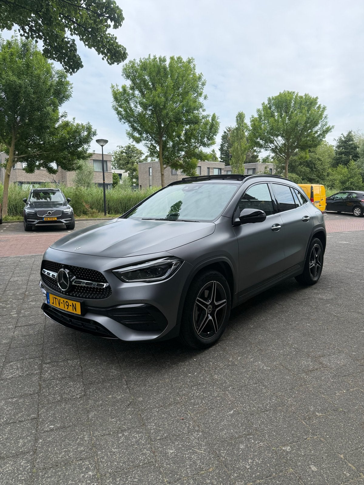 Mercedes-Benz GLA 250 e 218pk 8G-DCT 2021 Grijs, Auto's, 1800 kg, Zwart, Alcantara, 71 km/l