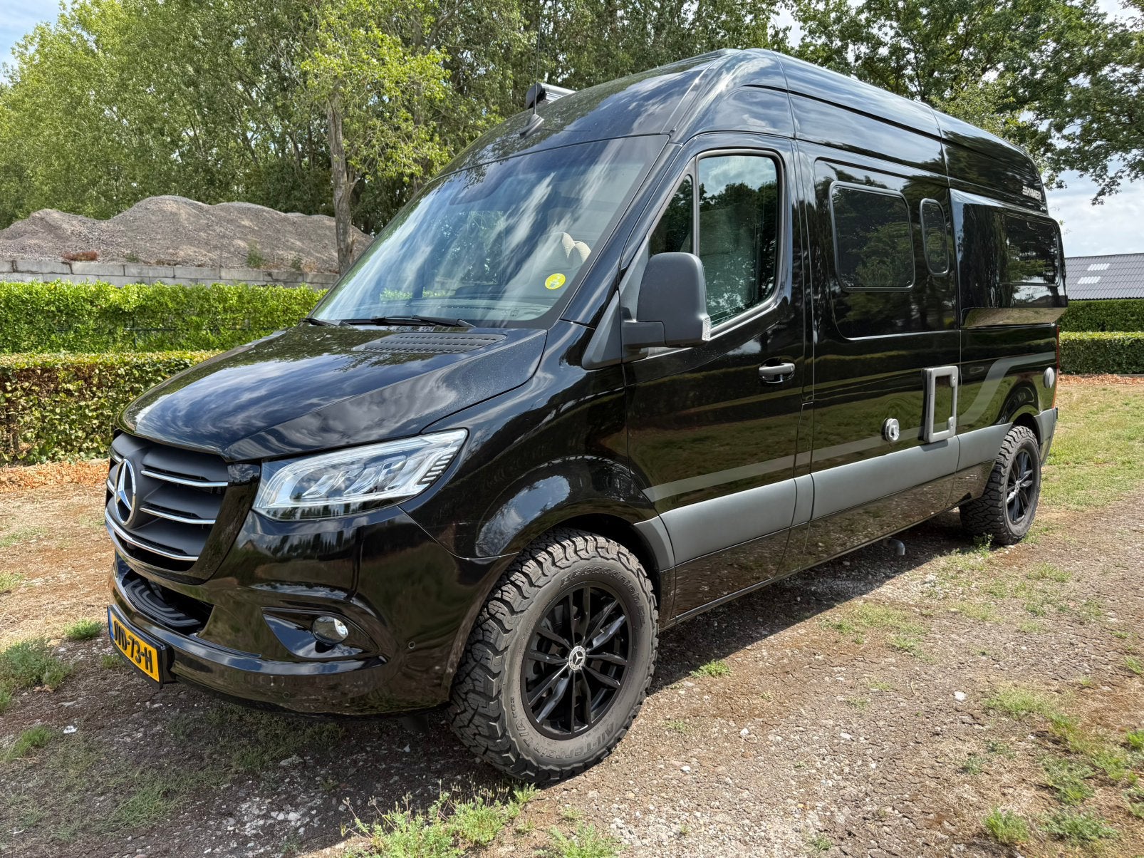 Hymer Free s 600 in nieuwstaat met vele opties, euro 6, Automaat, Buscamper of Camperbus, Tot en met 2, 7 tot 12 maanden geleden