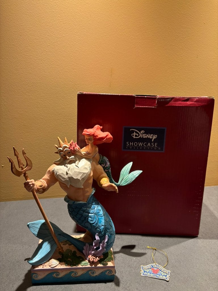 Disney Traditions beeld - Kleine Zeemeermin, Verzamelen, Ophalen of Verzenden, Pocahontas of Kl. Zeemeermin, Zo goed als nieuw
