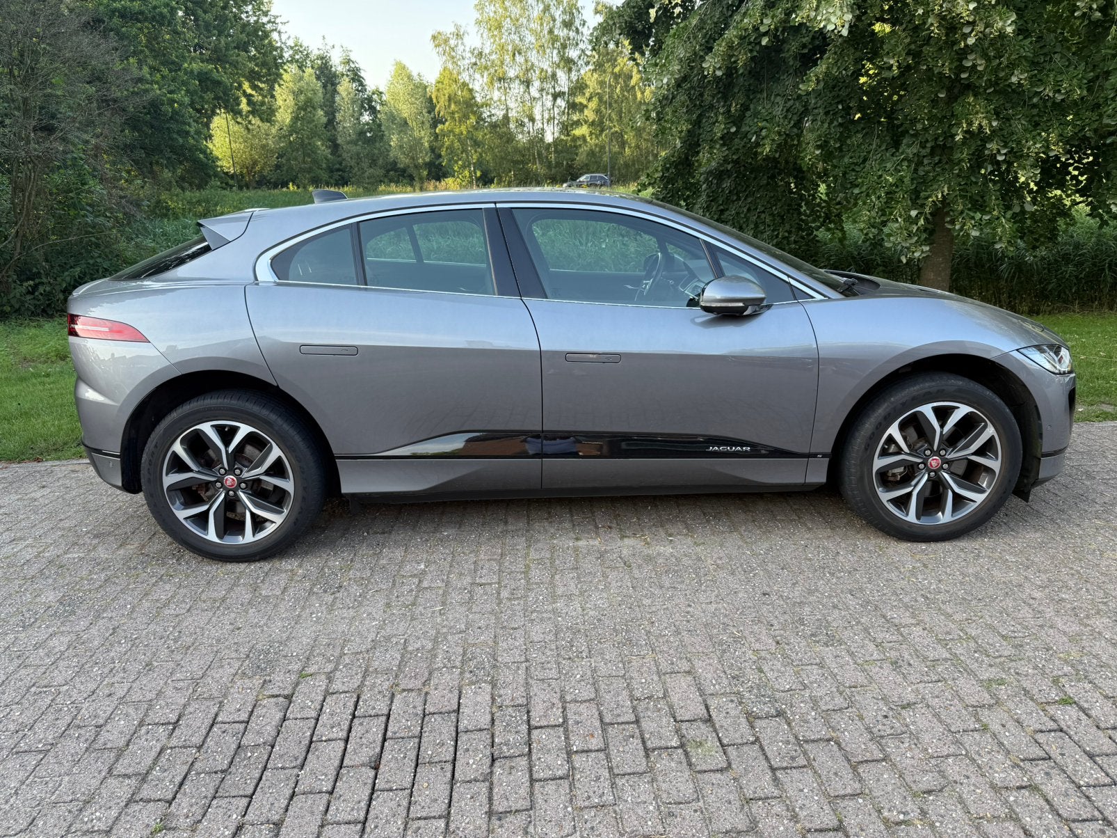 Jaguar I-PACE Ev320 s AWD Aut 2020 dealer onderhouden, Auto's, Jaguar, I-PACE, 234 pk, Origineel Nederlands, Elektrisch
