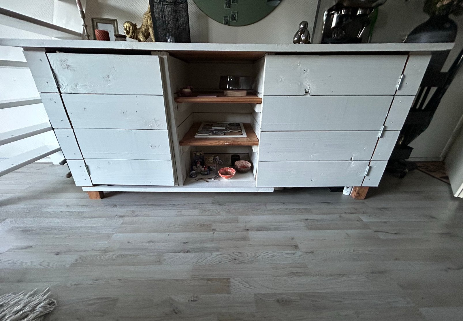 Douglas houten dressoir, Huis en Inrichting, Kasten | Dressoirs, Zo goed als nieuw, 200 cm of meer, 25 tot 50 cm, Ophalen