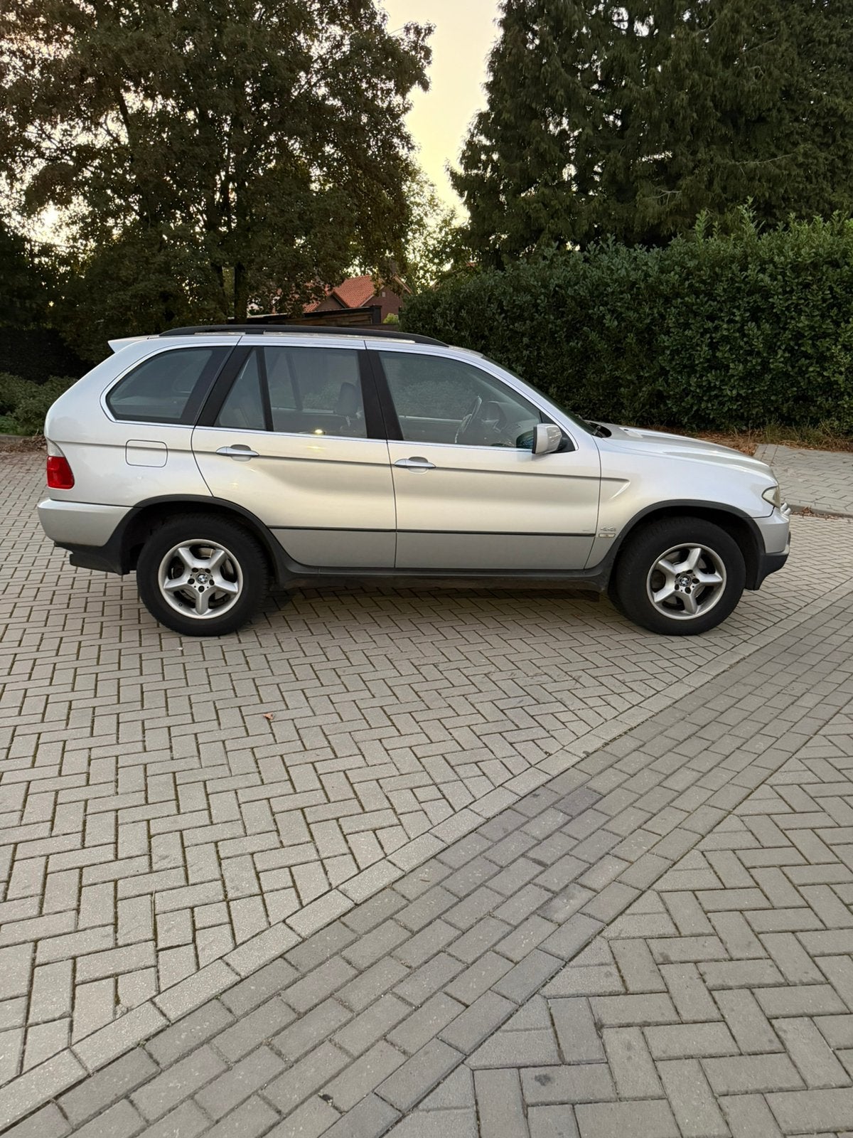 Te koop BMW X5 4.4 I Automaat 2004 Grijs rijd super fijn, Auto's, Automaat, Elektrische ramen, Bedrijf, Vierwielaandrijving
