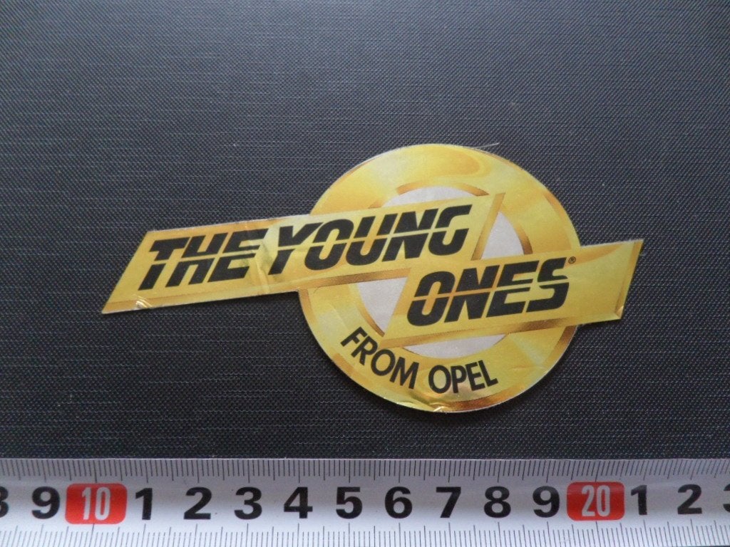 sticker THE YOUNG ONES  FROM  OPEL   Auto, Ophalen of Verzenden, Zo goed als nieuw