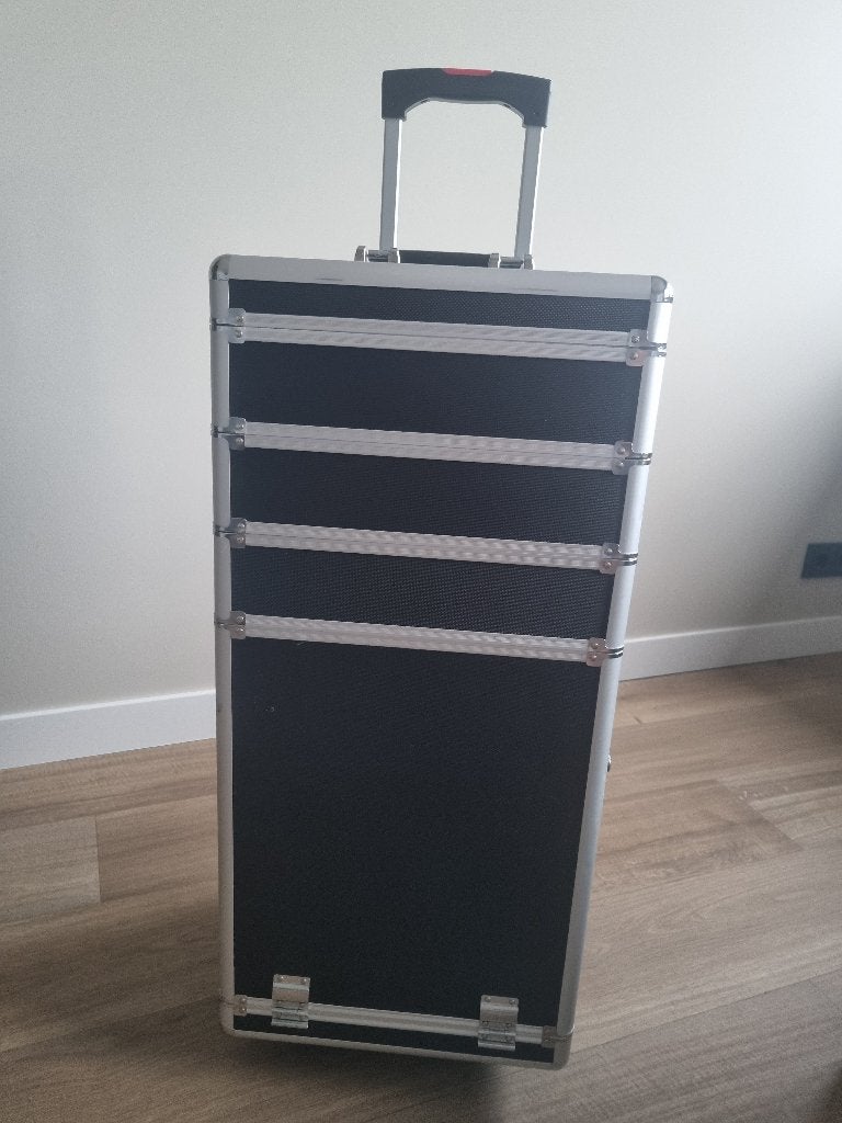 Makeup koffer / nagel koffer, Sieraden, Tassen en Uiterlijk, Ophalen, Gebruikt, Zwart, Met slot