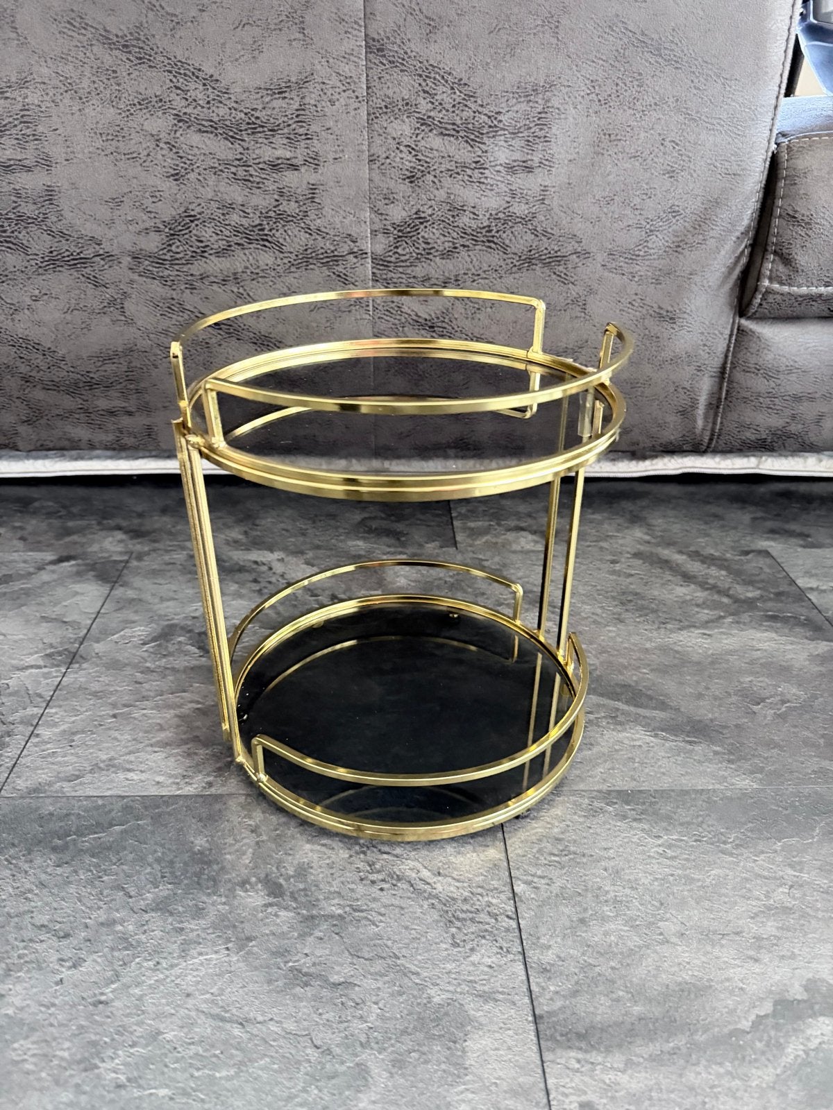 Goudkleurige etagère met rookglas - Zgn, Ophalen of Verzenden, Zo goed als nieuw, Etagère, Metaal