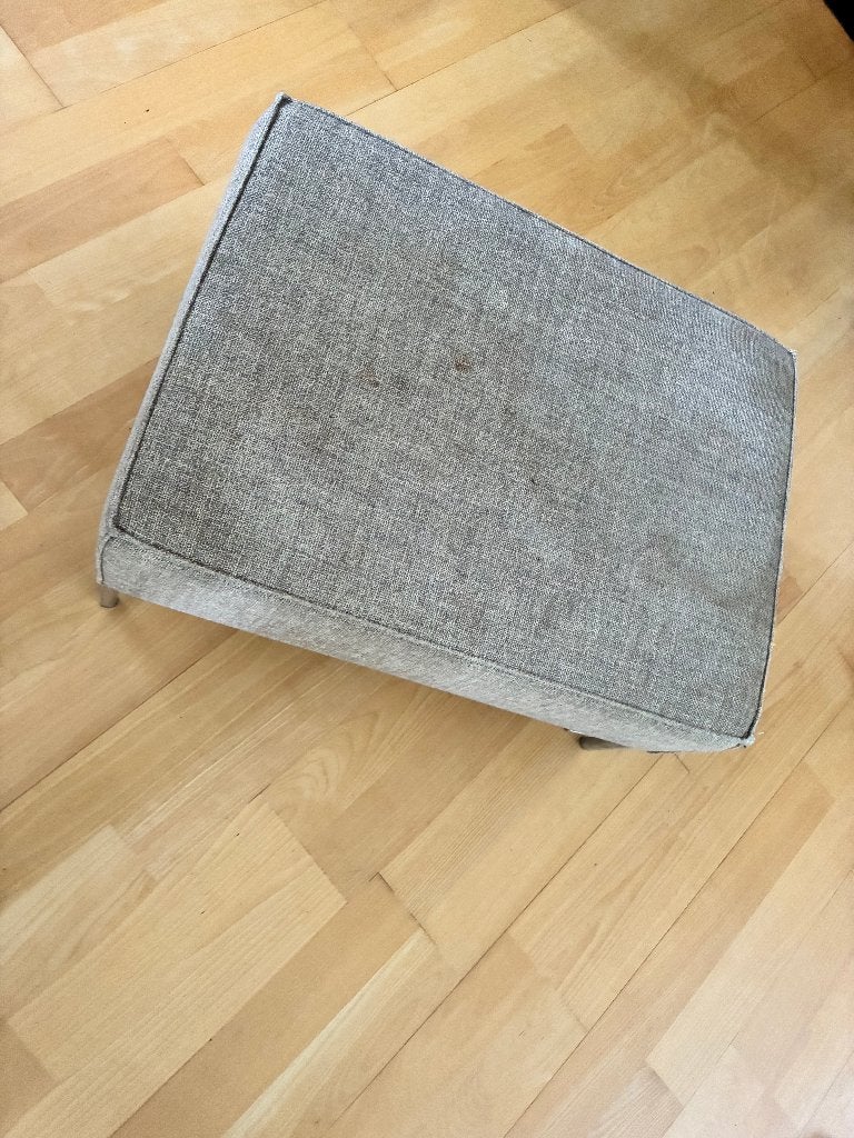 Design on stock lengte 77 cm Breedte 57 cm Hoogte 42 cm, Huis en Inrichting, Gebruikt, Eenpersoons, Dessign, 75 tot 100 cm