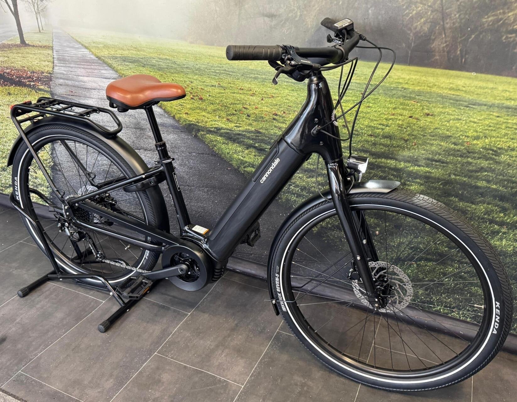 DEMO: Cannondale Adventure - Elektrische fiets - Middenmotor, Overige merken, Geeresteinselaan 57, 3931 JB Woudenberg, Nederland