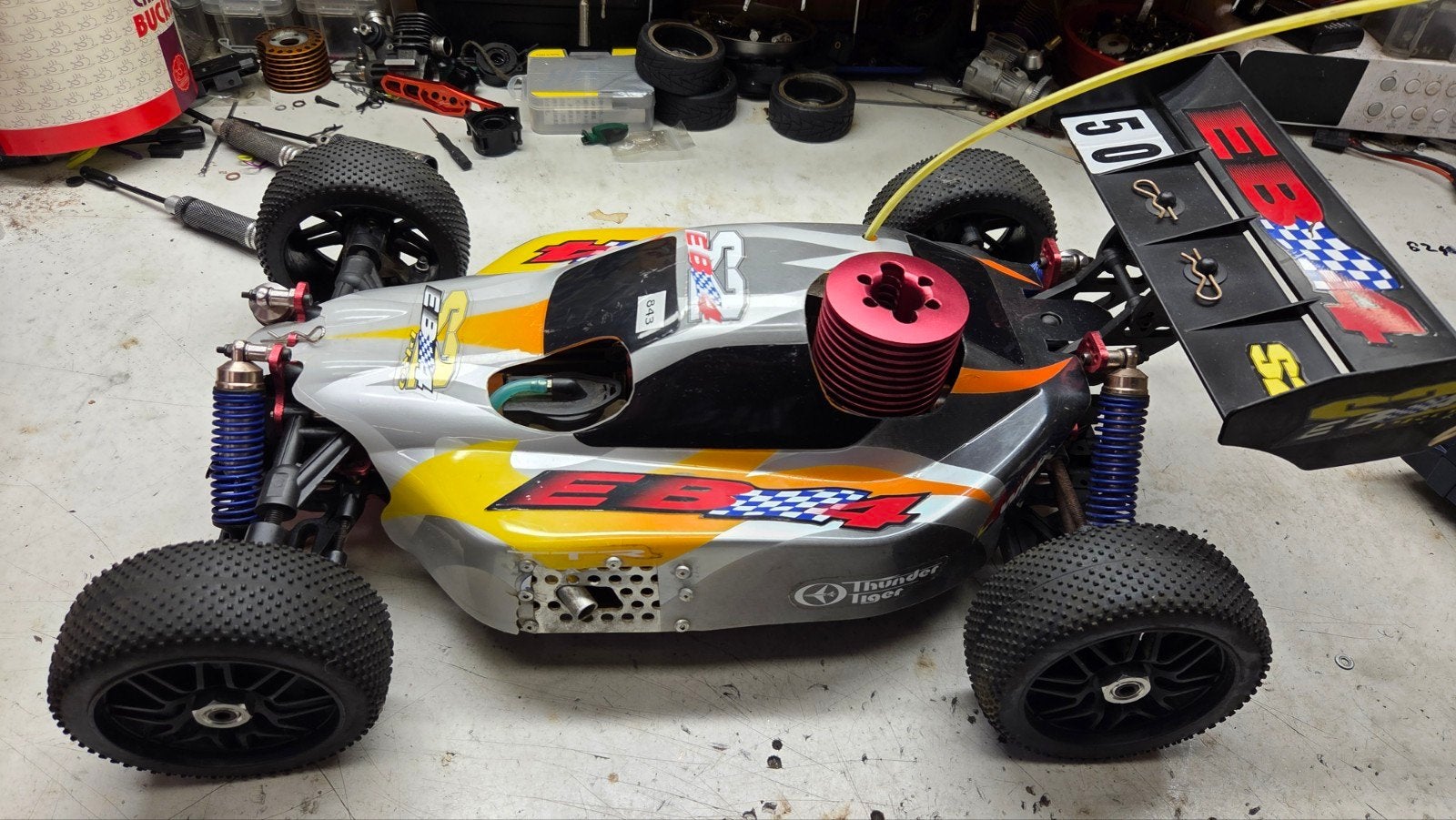 Te koop leuke thunder tiger, Gebruikt, Auto offroad, Ophalen of Verzenden, Schaal 1:8