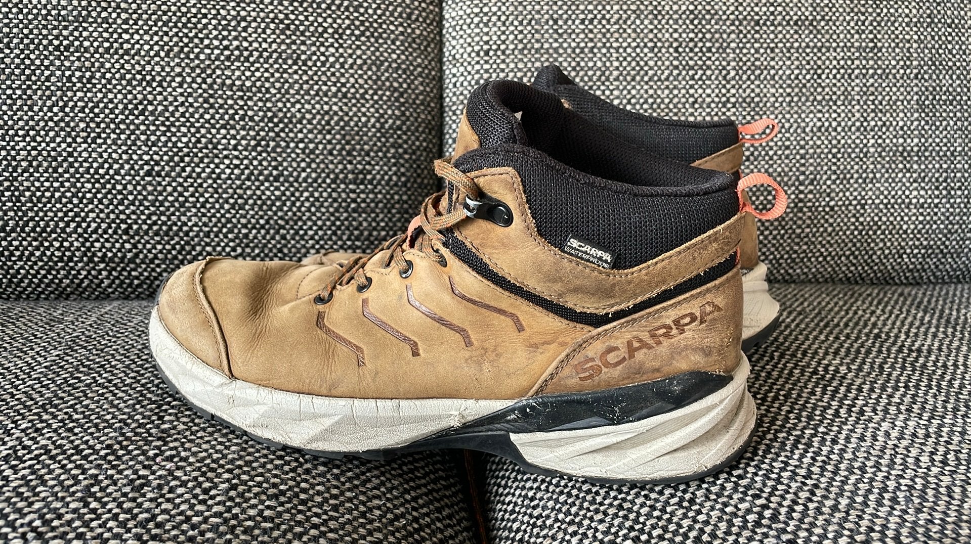 Scarpa schoenen maat 39, Ophalen, Gedragen