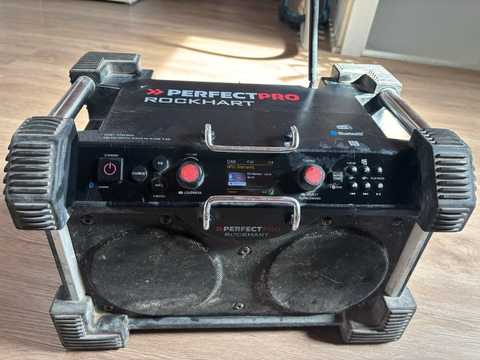 PerfectPro Rockhart bouwradio met DAB+ en Bluetooth, Audio, Tv en Foto, Radio's, Ophalen of Verzenden, Gebruikt, Bouwradio