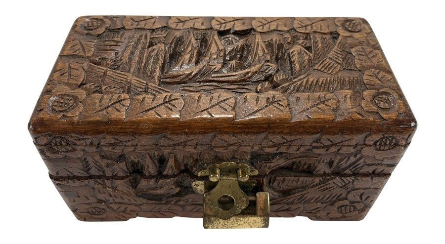 843. Houten doosje met inhoud en batiktextiel - Indonesië, Antiek en Kunst, Ophalen of Verzenden