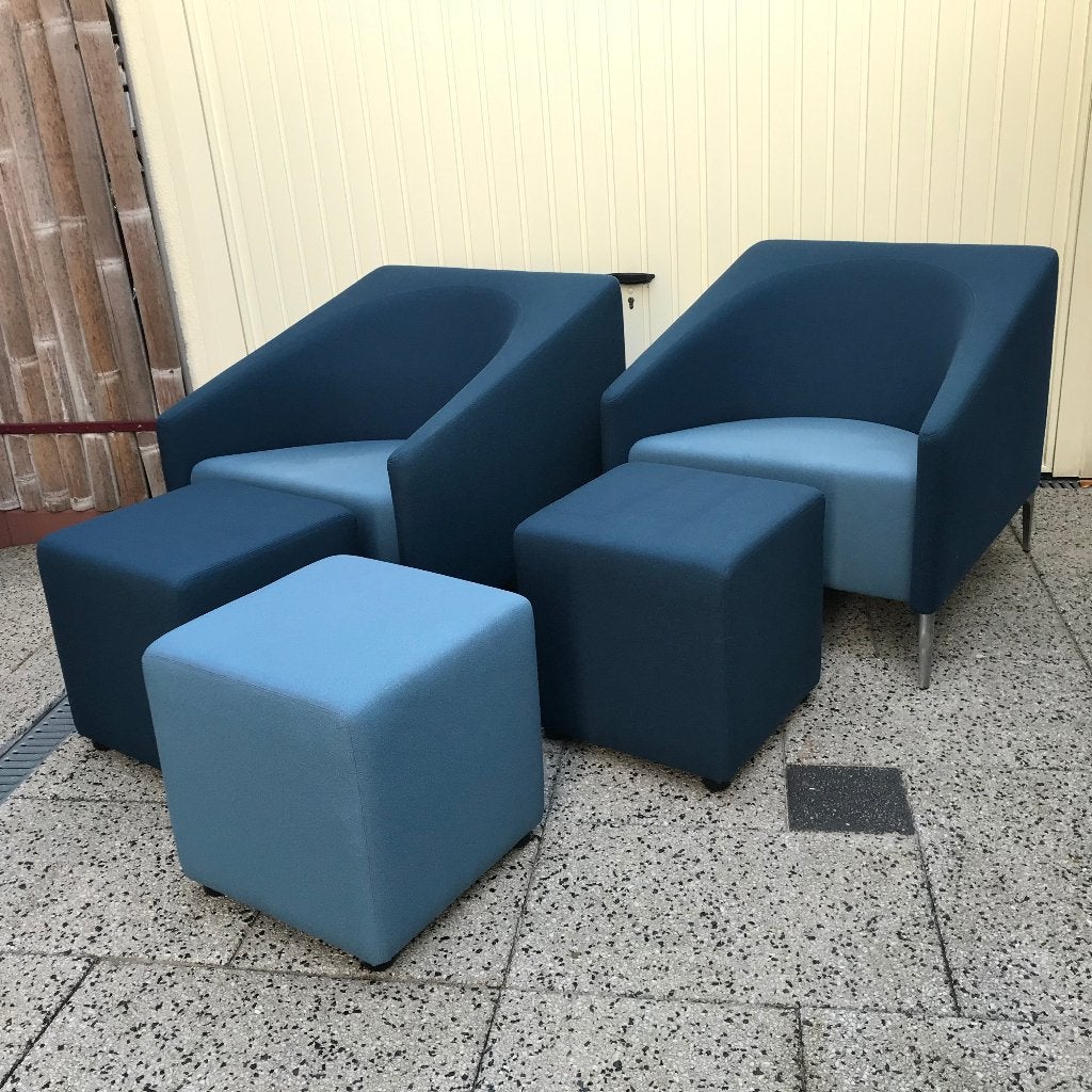 Set 2 Artifort Seven design fauteuil chair 3 voetenbank kruk, Huis en Inrichting, Fauteuils, 75 tot 100 cm, Ophalen of Verzenden
