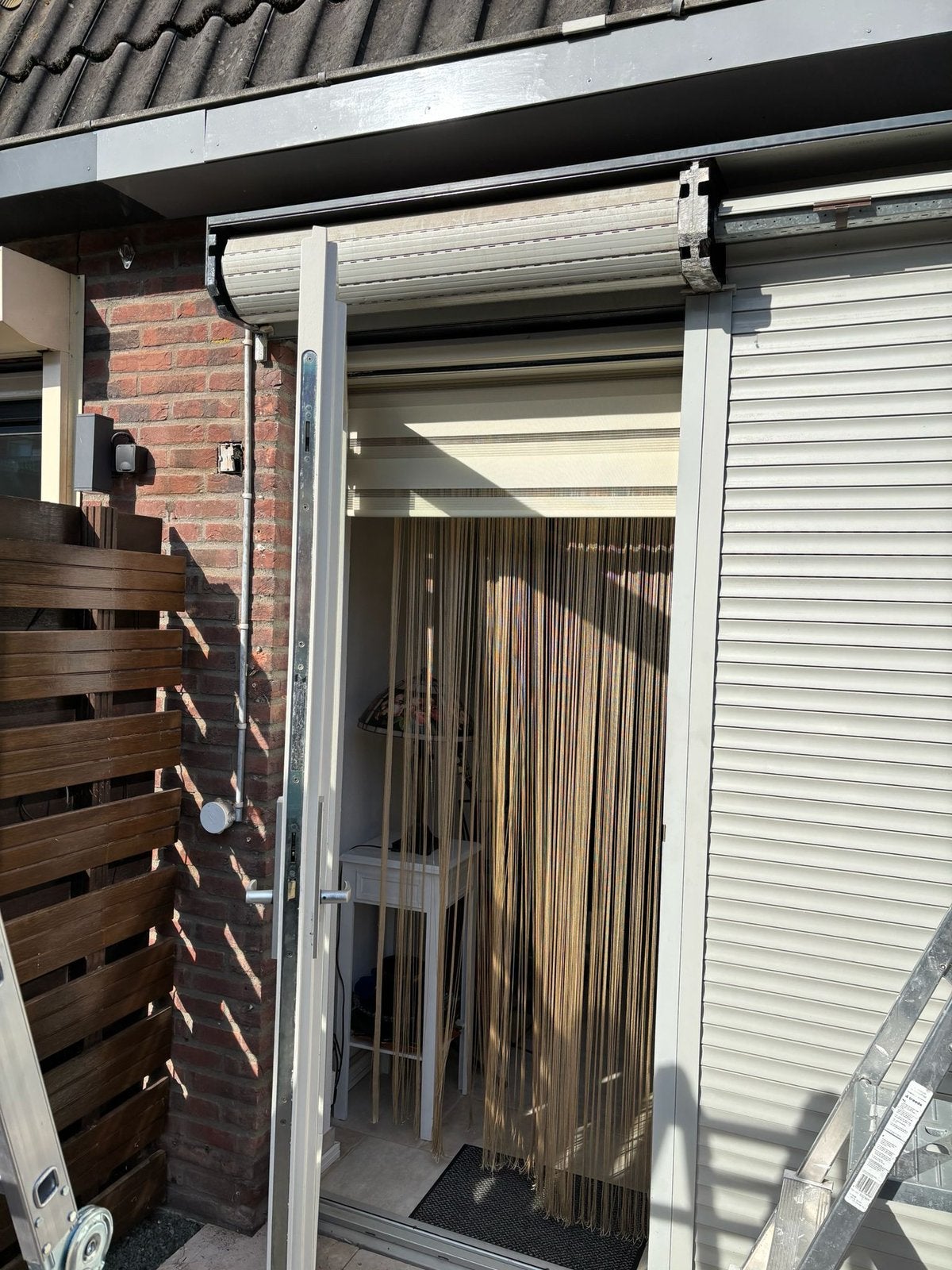 Elektrische rolluik, Doe-het-zelf en Verbouw, Rolluiken, Gebruikt, 200 cm of meer, Ophalen of Verzenden, 200 cm of meer