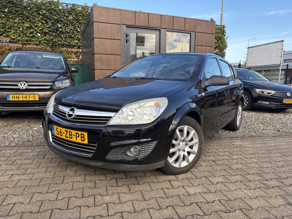 gereserveerd, Auto's, 15 km/l, Gebruikt, 4 cilinders, 635 kg