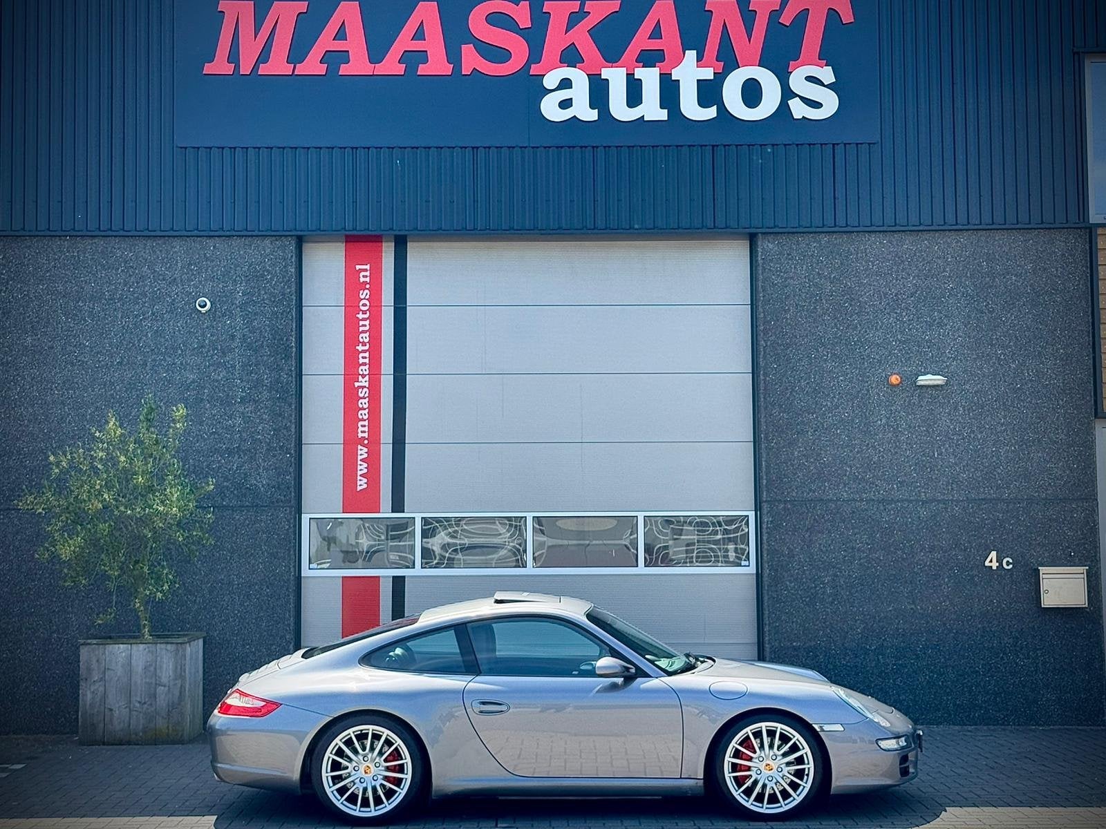 Porsche 911 3.8 Carrera S / 997 / Manual / NL car / Sport ch, Achterwielaandrijving, Gebruikt, Zwart, 4 stoelen