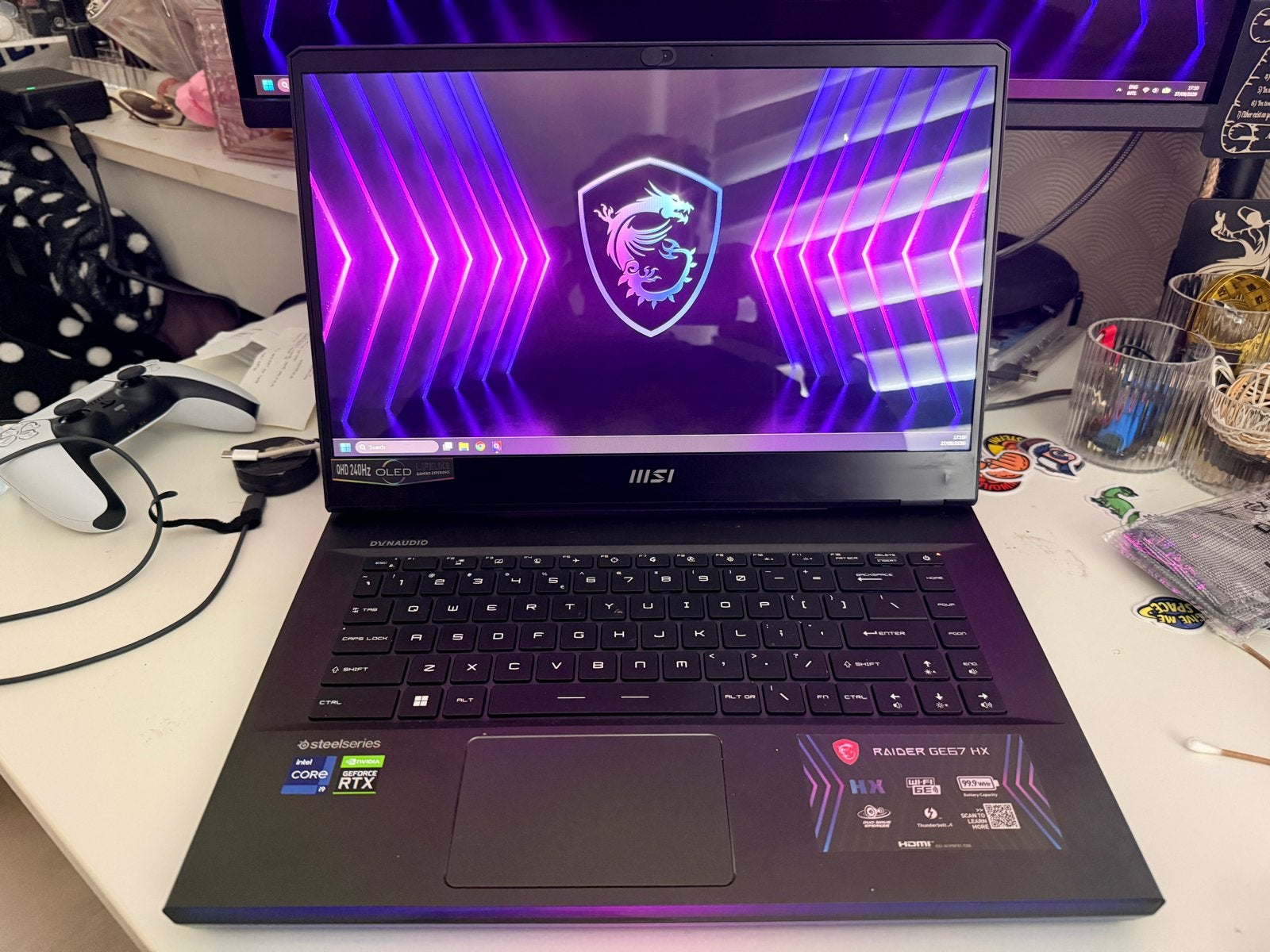 MSI Raider GE67 HX Gaming Laptop - i9-12900HX, RTX 3080 Ti, Ophalen, Met videokaart, 2 tot 3 Ghz, Zo goed als nieuw