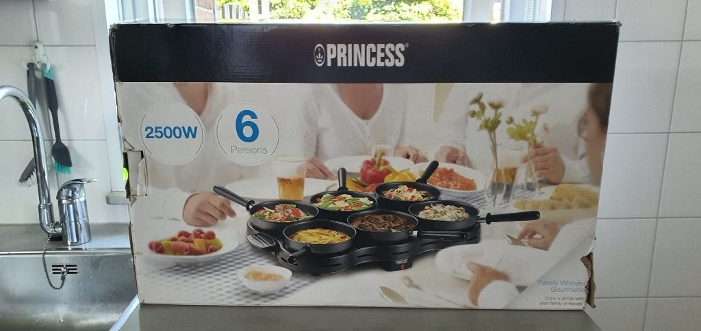 Gourmet wokset, Witgoed en Apparatuur, Gourmetstellen, Ophalen, Gebruikt, 4 t/m 7 personen