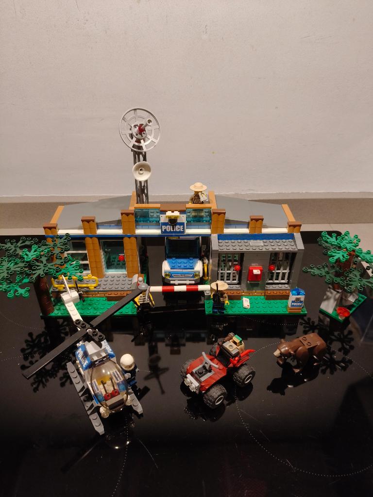 4440 Lego City Bospolitie, Kinderen en Baby's, Speelgoed | Duplo en Lego, Ophalen, Lego, Inclusief minifiguren, Complete set
