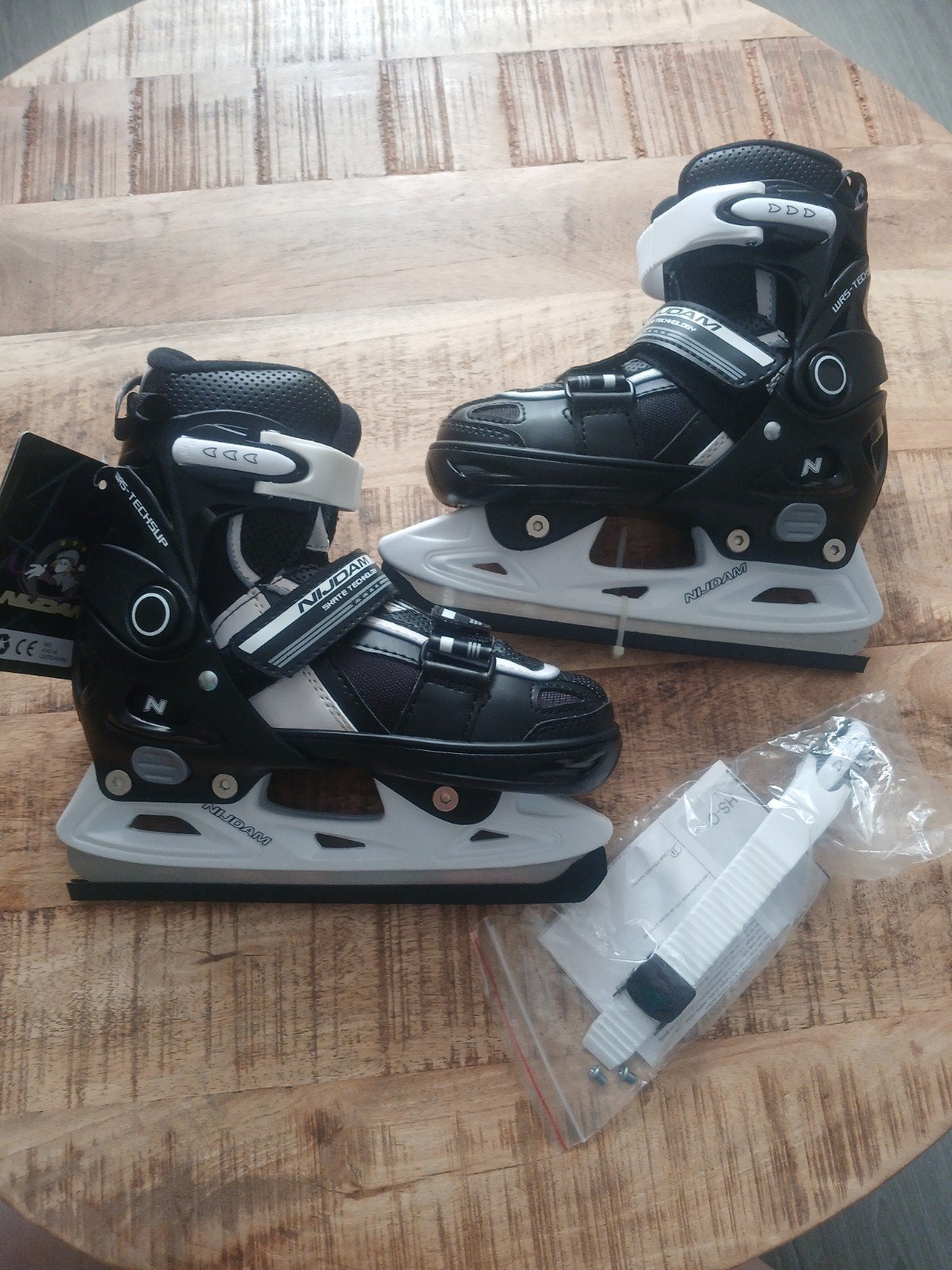 Nijdam IJshockey Schaatsen. Nieuw maat 29 tot 32, Ophalen of Verzenden, Nieuw, IJshockeyschaatsen, Nijdam
