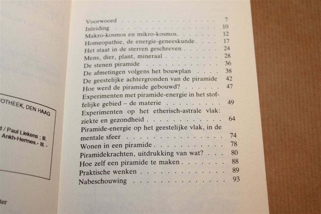 De Piramide — Energiebron van deze Tijd, Ankertjesserie, Ophalen of Verzenden, Gelezen, Overige onderwerpen, Achtergrond en Informatie