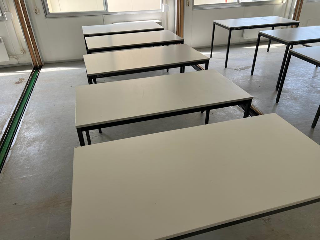 Kantine tafel / tafel | 18 stuks, Ophalen of Verzenden