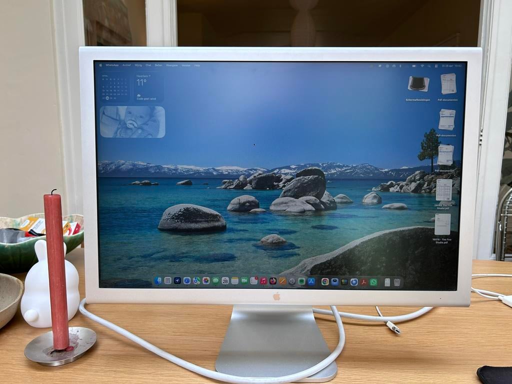 Apple Cinema HD Display met USB-C converter, Computers en Software, Monitoren, Ophalen of Verzenden, Gebruikt, HD, USB-C