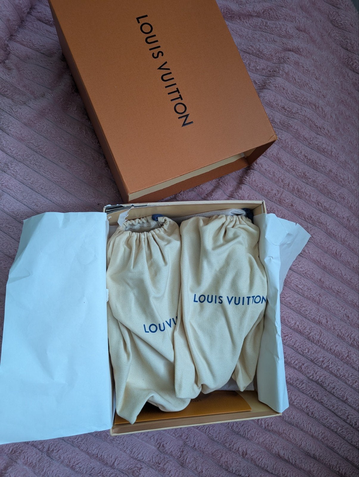 Louis Vuitton sneaker, Ophalen of Verzenden, Zwart, Louis Vuitton
