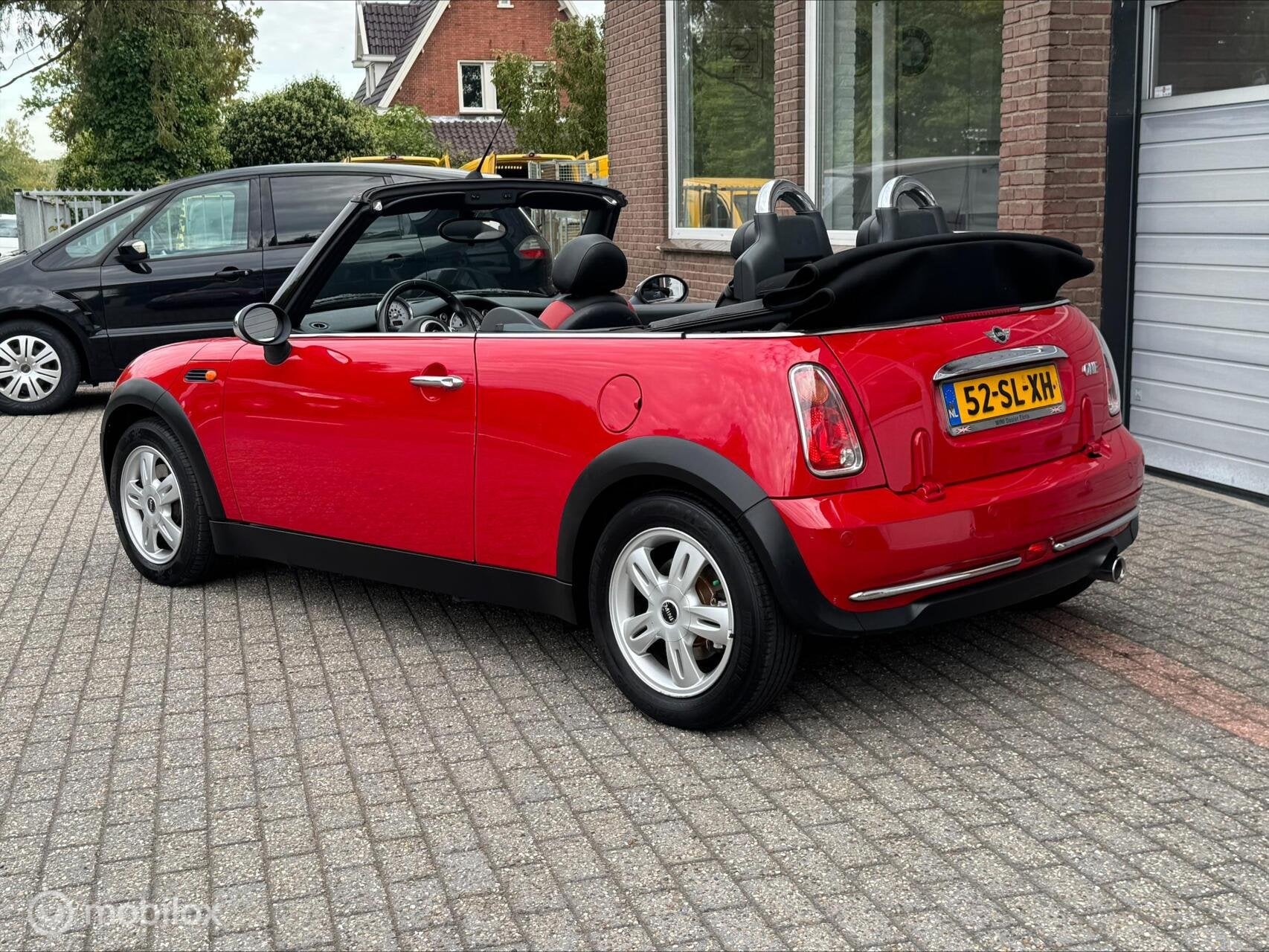 Mini Cabrio 1.6 One Pepper AIRCO/LEDER/ELEK-KAP!, Gebruikt, 4 cilinders, Cabriolet, 4 stoelen
