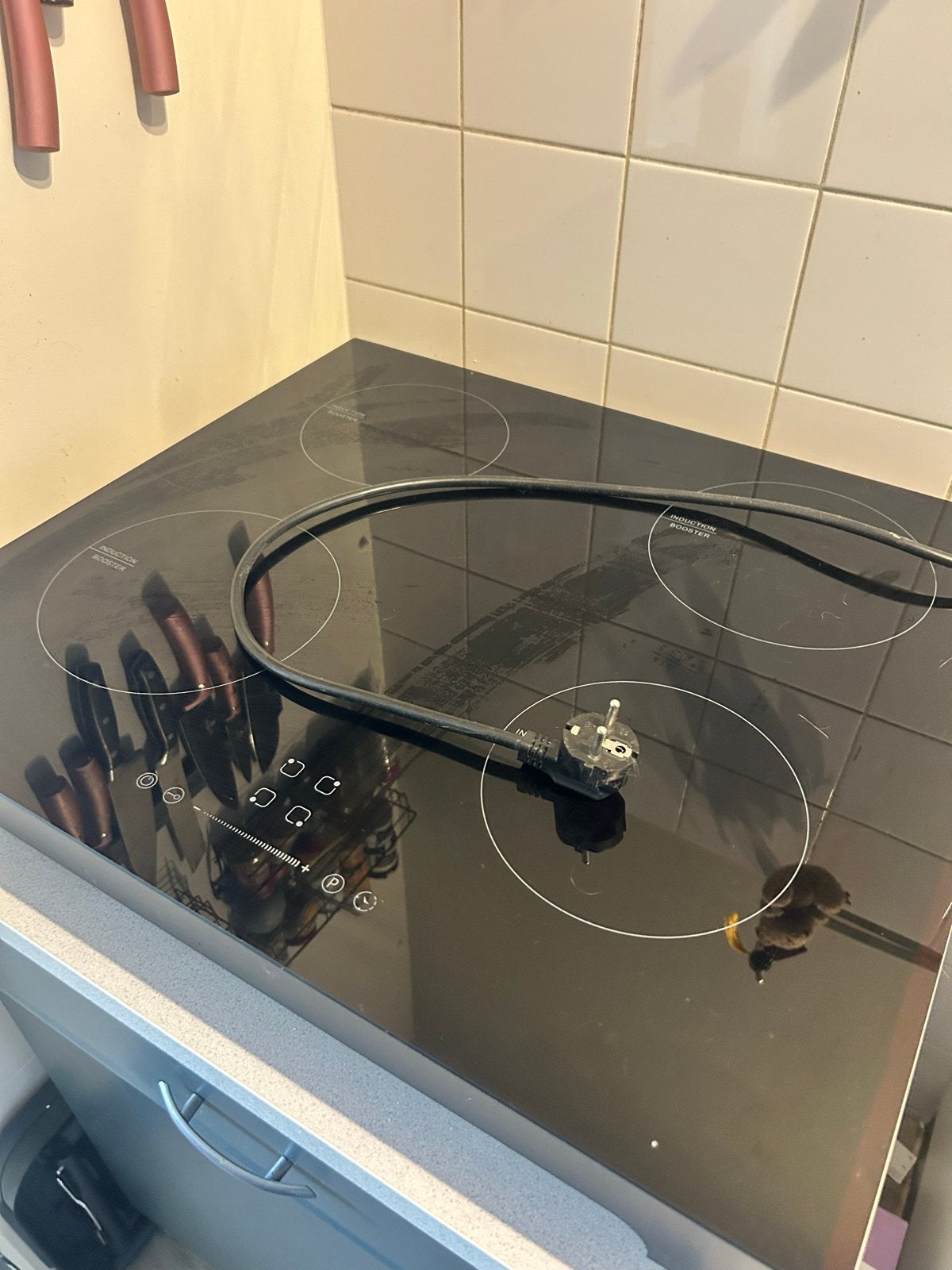 Inductie kookplaat met 4 zones en boosterfunctie, Ophalen, Gebruikt, 4 kookzones, Inbouw