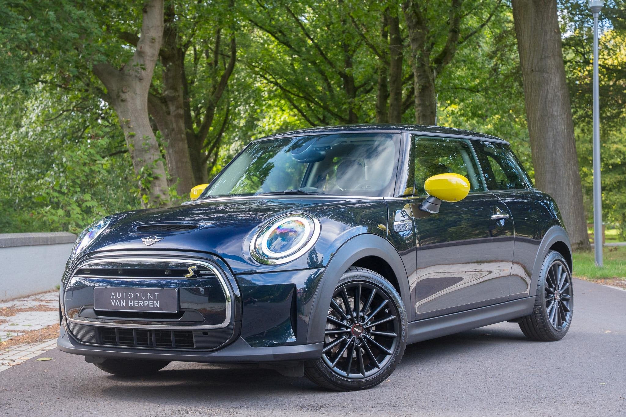 MINI Electric Classic 33 kWh LEDER | CARPLAY | STOELVERW | S, Auto's, Gebruikt, 33 kWh, Mini Electric, 184 pk