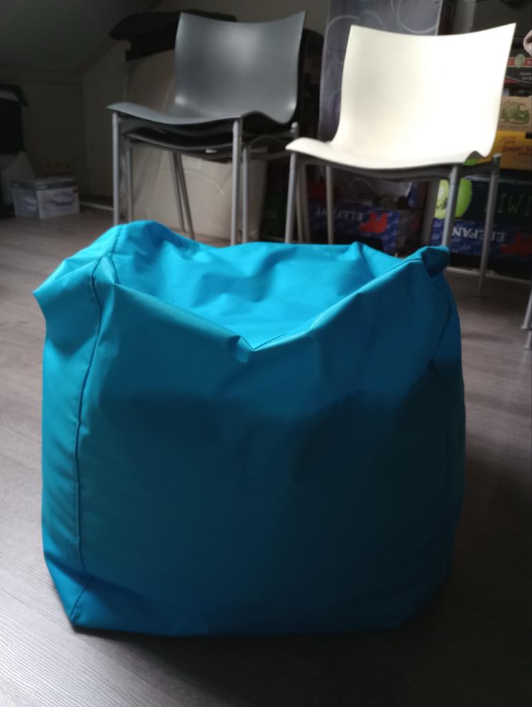 Blauw/turquoise hocker zitelement - Super lichtgewicht, Ophalen, Gebruikt, Blauw, Overige typen
