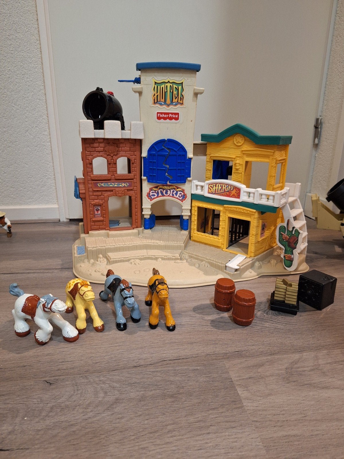 Fisher Price Western huis met koets, Ophalen, Zo goed als nieuw